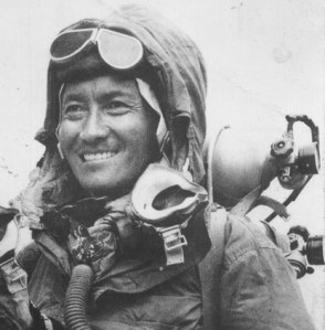 Edmund_Hillary_and_Tenzing_Norgay-2